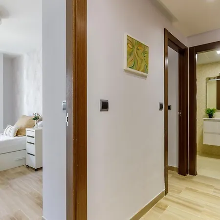 Apartment Living4malaga Uncibay Selvatique